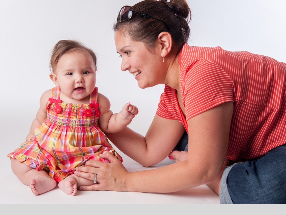 The American Academy of Pediatrics recommends exclusive breastfeeding (breastmilk only) for the first six months.