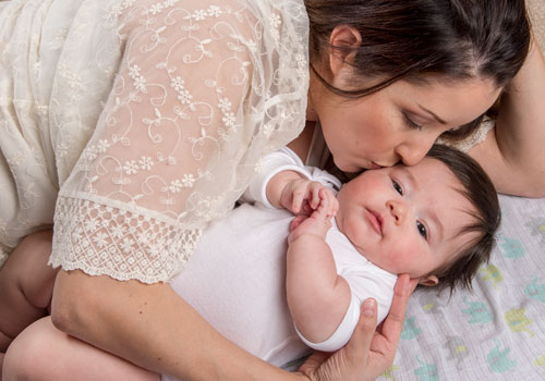 A esta edad, tu bebé recibe todo lo que necesita de la leche materna